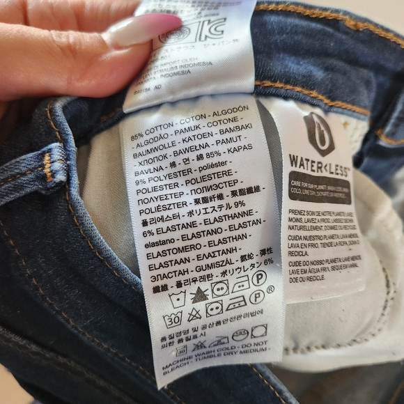 Levis 720 High Waist Rise Super Skinny Jeans Dark Stretchy Denim Womens Size 31 - Picture 6 of 8